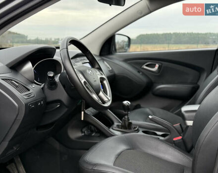 Сірий Хендай іх35, об'ємом двигуна 1.7 л та пробігом 235 тис. км за 11499 $, фото 14 на Automoto.ua