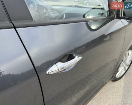 Серый Хендай их35, объемом двигателя 2 л и пробегом 200 тыс. км за 12900 $, фото 43 на Automoto.ua