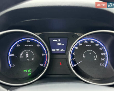 Сірий Хендай іх35, об'ємом двигуна 1.7 л та пробігом 235 тис. км за 11499 $, фото 37 на Automoto.ua