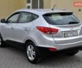 Серый Хендай их35, объемом двигателя 2 л и пробегом 267 тыс. км за 8999 $, фото 12 на Automoto.ua