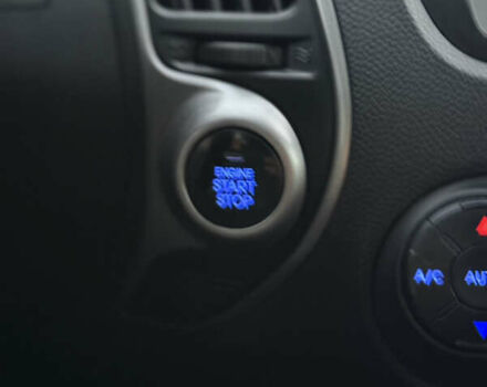 Сірий Хендай іх35, об'ємом двигуна 2 л та пробігом 262 тис. км за 13400 $, фото 17 на Automoto.ua