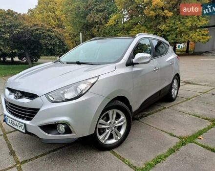 Серый Хендай их35, объемом двигателя 2 л и пробегом 230 тыс. км за 11500 $, фото 5 на Automoto.ua