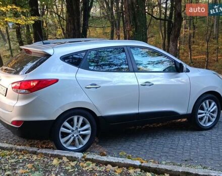 Хендай их35 2011 в Черновцах на Automoto.ua Серый Хендай их35, объемом двигателя 2 л и пробегом 179 тыс. км за 12900 $, фото 22 на Automoto.ua