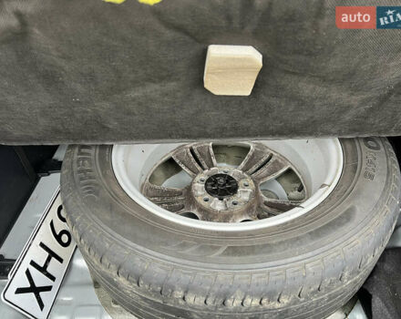 Серый Хендай их35, объемом двигателя 2 л и пробегом 240 тыс. км за 11500 $, фото 54 на Automoto.ua