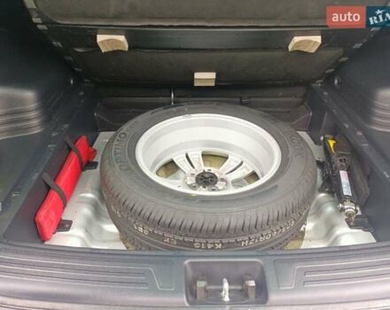 Серый Хендай их35, объемом двигателя 2 л и пробегом 230 тыс. км за 11500 $, фото 21 на Automoto.ua