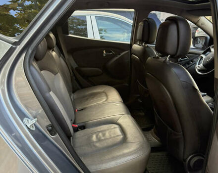 Хендай их35 2011 в Киеве на Automoto.ua Серый Хендай их35, объемом двигателя 2 л и пробегом 240 тыс. км за 11500 $, фото 2 на Automoto.ua