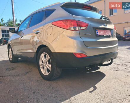 Хендай их35 2011 в Полтаве на Automoto.ua Серый Хендай их35, объемом двигателя 0 л и пробегом 189 тыс. км за 15000 $, фото 1 на Automoto.ua