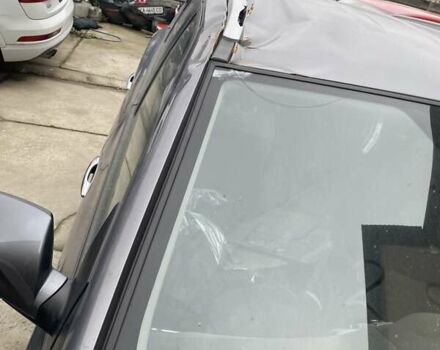 Серый Хендай их35, объемом двигателя 2 л и пробегом 90 тыс. км за 8000 $, фото 5 на Automoto.ua