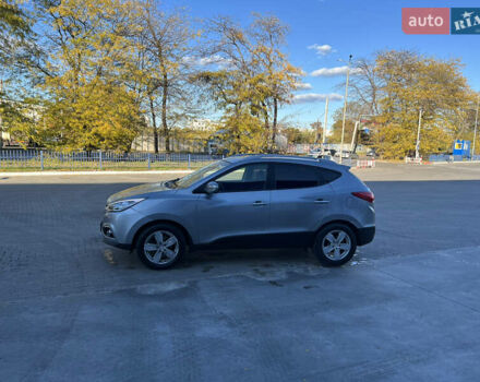 Сірий Хендай іх35, об'ємом двигуна 2 л та пробігом 156 тис. км за 11999 $, фото 10 на Automoto.ua