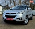 Серый Хендай их35, объемом двигателя 1.7 л и пробегом 186 тыс. км за 11700 $, фото 3 на Automoto.ua