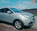 Сірий Хендай іх35, об'ємом двигуна 1.7 л та пробігом 208 тис. км за 11400 $, фото 1 на Automoto.ua