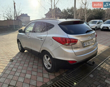 Сірий Хендай іх35, об'ємом двигуна 2 л та пробігом 212 тис. км за 11950 $, фото 7 на Automoto.ua