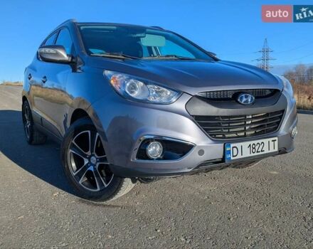 Сірий Хендай іх35, об'ємом двигуна 2 л та пробігом 175 тис. км за 10900 $, фото 4 на Automoto.ua