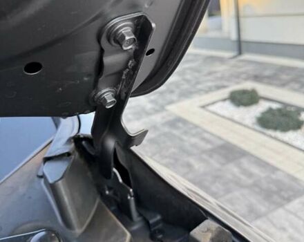 Серый Хендай их35, объемом двигателя 2 л и пробегом 175 тыс. км за 12300 $, фото 45 на Automoto.ua