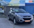 Серый Хендай их35, объемом двигателя 1.7 л и пробегом 231 тыс. км за 12950 $, фото 1 на Automoto.ua