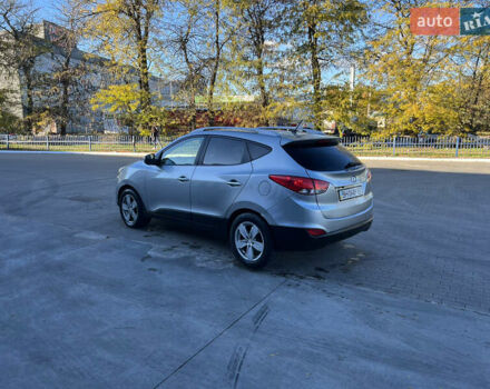 Сірий Хендай іх35, об'ємом двигуна 2 л та пробігом 156 тис. км за 11999 $, фото 8 на Automoto.ua