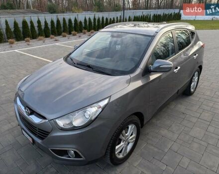 Сірий Хендай іх35, об'ємом двигуна 2 л та пробігом 222 тис. км за 13950 $, фото 15 на Automoto.ua