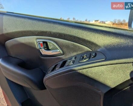 Сірий Хендай іх35, об'ємом двигуна 2 л та пробігом 175 тис. км за 10900 $, фото 37 на Automoto.ua