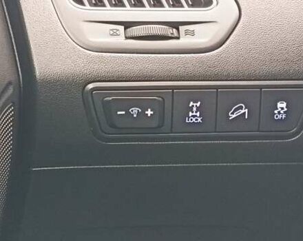 Серый Хендай их35, объемом двигателя 2 л и пробегом 198 тыс. км за 13200 $, фото 19 на Automoto.ua