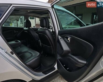 Сірий Хендай іх35, об'ємом двигуна 1.69 л та пробігом 308 тис. км за 11999 $, фото 27 на Automoto.ua