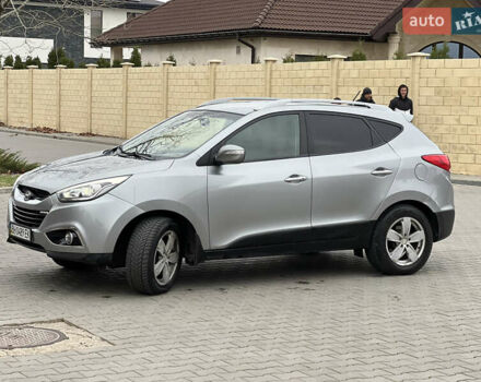 Сірий Хендай іх35, об'ємом двигуна 2 л та пробігом 156 тис. км за 9500 $, фото 9 на Automoto.ua