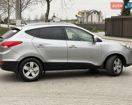 Сірий Хендай іх35, об'ємом двигуна 2 л та пробігом 156 тис. км за 9500 $, фото 15 на Automoto.ua