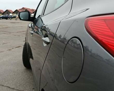 Серый Хендай их35, объемом двигателя 2 л и пробегом 198 тыс. км за 13200 $, фото 14 на Automoto.ua