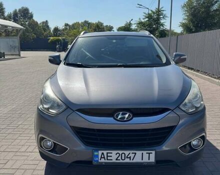 Сірий Хендай іх35, об'ємом двигуна 2 л та пробігом 175 тис. км за 12500 $, фото 4 на Automoto.ua