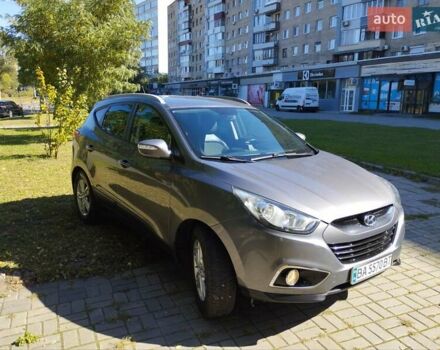 Сірий Хендай іх35, об'ємом двигуна 2 л та пробігом 238 тис. км за 10500 $, фото 3 на Automoto.ua