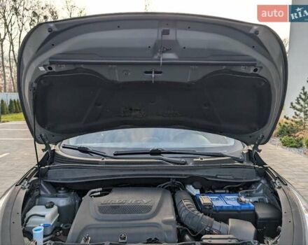 Сірий Хендай іх35, об'ємом двигуна 2 л та пробігом 222 тис. км за 13950 $, фото 55 на Automoto.ua