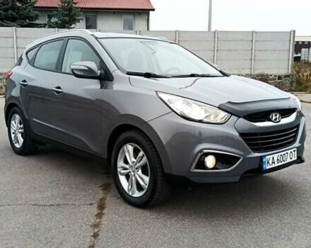 Серый Хендай их35, объемом двигателя 2 л и пробегом 198 тыс. км за 13200 $, фото 8 на Automoto.ua