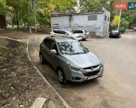 Сірий Хендай іх35, об'ємом двигуна 2 л та пробігом 156 тис. км за 11999 $, фото 2 на Automoto.ua