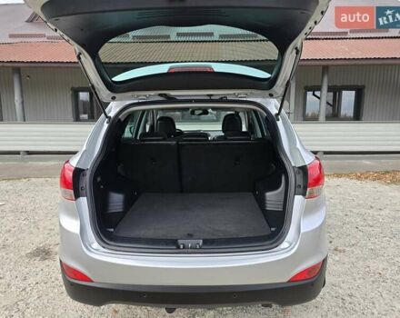 Сірий Хендай іх35, об'ємом двигуна 1.69 л та пробігом 308 тис. км за 11999 $, фото 32 на Automoto.ua