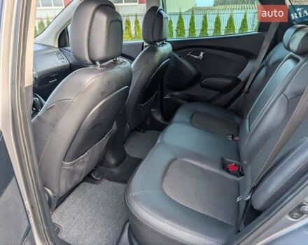 Сірий Хендай іх35, об'ємом двигуна 2 л та пробігом 222 тис. км за 13950 $, фото 43 на Automoto.ua