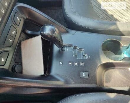 Серый Хендай их35, объемом двигателя 2.01 л и пробегом 227 тыс. км за 14500 $, фото 6 на Automoto.ua