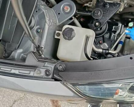 Серый Хендай их35, объемом двигателя 2 л и пробегом 198 тыс. км за 13200 $, фото 32 на Automoto.ua