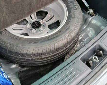 Серый Хендай их35, объемом двигателя 2 л и пробегом 198 тыс. км за 13200 $, фото 31 на Automoto.ua