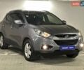 Сірий Хендай іх35, об'ємом двигуна 2 л та пробігом 176 тис. км за 11500 $, фото 2 на Automoto.ua