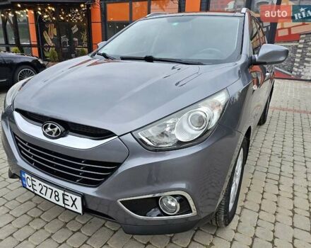 Серый Хендай их35, объемом двигателя 2 л и пробегом 230 тыс. км за 13700 $, фото 1 на Automoto.ua