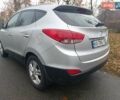 Сірий Хендай іх35, об'ємом двигуна 2 л та пробігом 240 тис. км за 11900 $, фото 8 на Automoto.ua