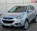 Сірий Хендай іх35, об'ємом двигуна 2 л та пробігом 179 тис. км за 11900 $, фото 1 на Automoto.ua
