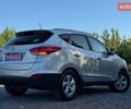 Сірий Хендай іх35, об'ємом двигуна 2 л та пробігом 216 тис. км за 12690 $, фото 27 на Automoto.ua