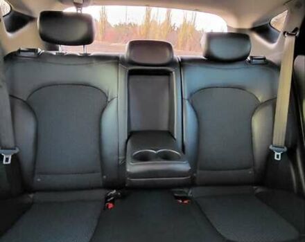 Сірий Хендай іх35, об'ємом двигуна 2 л та пробігом 208 тис. км за 14750 $, фото 23 на Automoto.ua