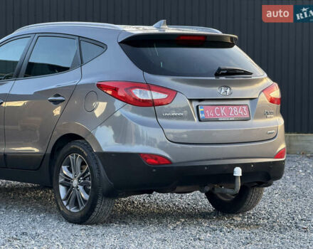 Сірий Хендай іх35, об'ємом двигуна 2 л та пробігом 230 тис. км за 14450 $, фото 14 на Automoto.ua