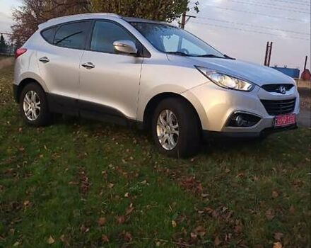 Сірий Хендай іх35, об'ємом двигуна 2 л та пробігом 208 тис. км за 14750 $, фото 1 на Automoto.ua