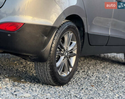 Сірий Хендай іх35, об'ємом двигуна 2 л та пробігом 230 тис. км за 14450 $, фото 22 на Automoto.ua