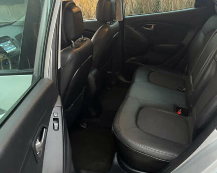 Хендай их35 2013 в Луцке на Automoto.ua Серый Хендай их35, объемом двигателя 2 л и пробегом 183 тыс. км за 16500 $, фото 17 на Automoto.ua