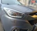 Серый Хендай их35, объемом двигателя 1.7 л и пробегом 193 тыс. км за 12999 $, фото 3 на Automoto.ua