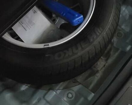 Сірий Хендай іх35, об'ємом двигуна 2 л та пробігом 208 тис. км за 14750 $, фото 36 на Automoto.ua