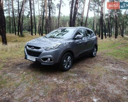 Серый Хендай их35, объемом двигателя 2 л и пробегом 193 тыс. км за 13850 $, фото 55 на Automoto.ua